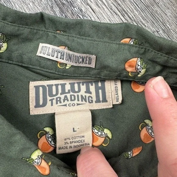 soldCompany Men's Large Relaxed Fit Long Sleeve Button Down Mule - Picture 4 of 6